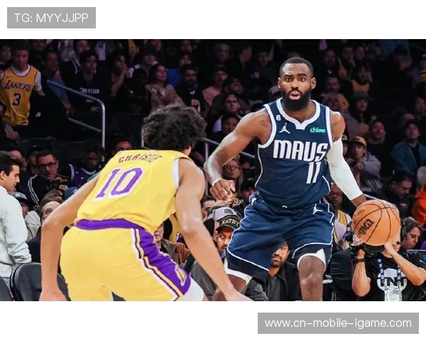 达拉斯独行侠强势出击鏖战激烈双方明星球员巅峰对决引爆全场