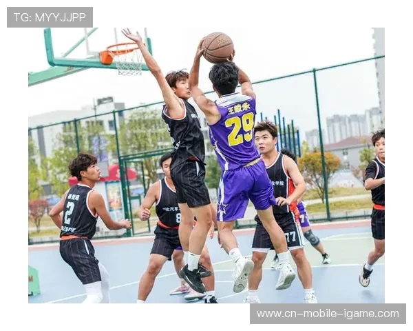 以篮球为核心探索团队协作与个人拼搏精神的完美融合之道
