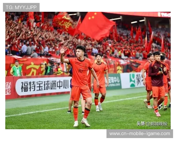 国足鏖战亚洲杯再现逆转奇迹全队团结展现新时代拼搏精神