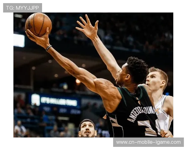 字母哥决定不提前续约将关注雄鹿能否在新赛季争夺冠军